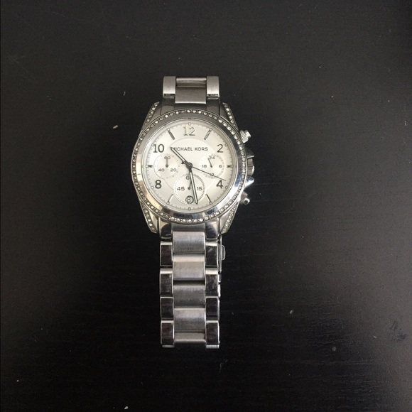 Micheal Kors watch - Picture 1 of 1