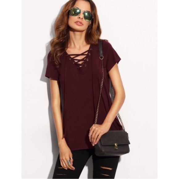Burgundy Lace-Neck Tee🌞