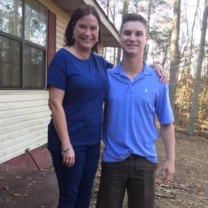 Meet your Posher, Dana