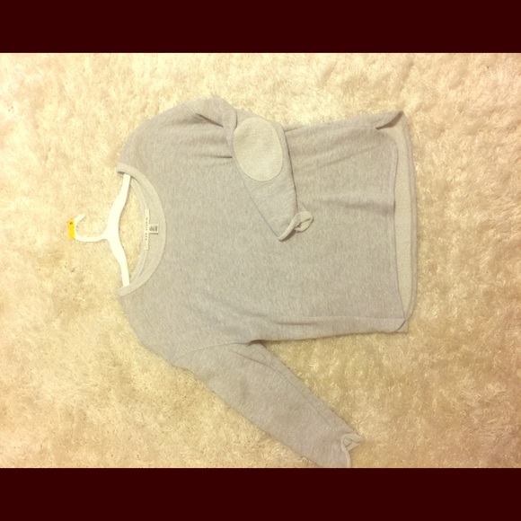 Max studio top.  Size small.