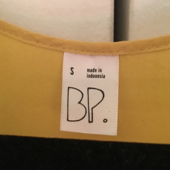 Tank top! - Picture 2 of 2