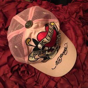 Ed hardy snap back