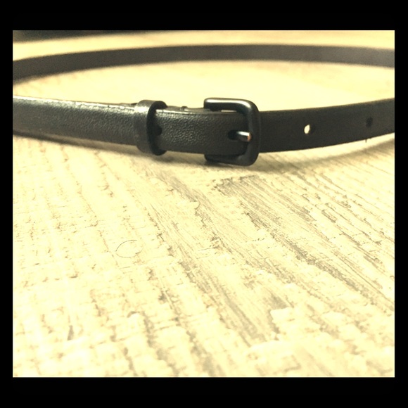 Vince leather black skinny belt.  Size small NWOT
