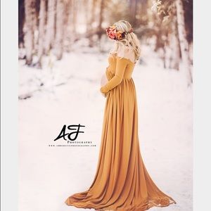 Miriam Gown Maternity Photoshoot Dress