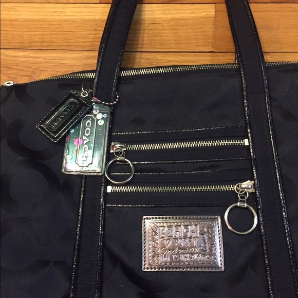 Coach Handbags - Coach tote (poppy collection)