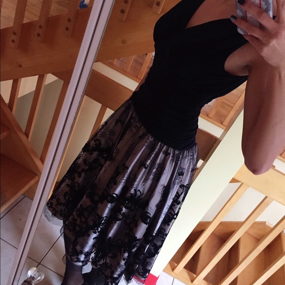 NWOT BLACK BEIGE VELVET LACE DRESS👗💛 - Picture 3 of 4