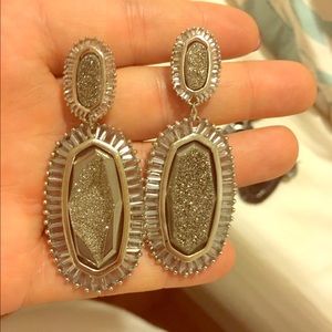 Kaki Baguette Earrings in Platinum Drusy