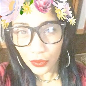 Meet your Posher, Rosana