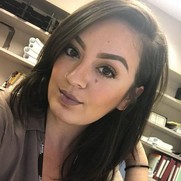 Meet your Posher, Erika - Picture 1 of 1