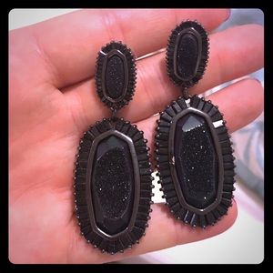 Kaki Baguette Earrings in Black Drusy