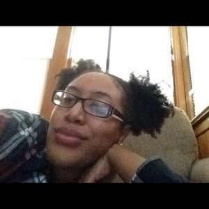 Meet your Posher, Lakeisha