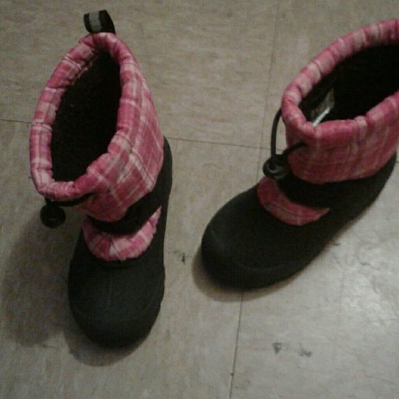 Kids snow boots