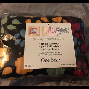 NWT OS Lularoe leggings - paw prints