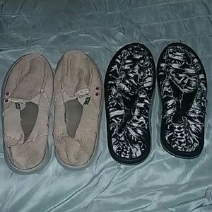 Tan pair of sauaks for sale