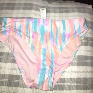 Larger high waisted swim bottoms