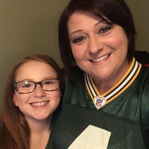 Meet your Posher, Holly