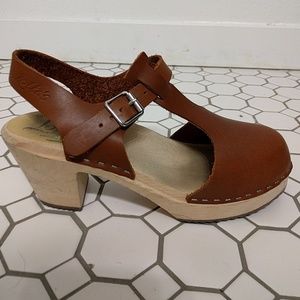 Lotta from Stockholm T- strap Brown Clogs - 38