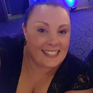 Meet your Posher, Stacy