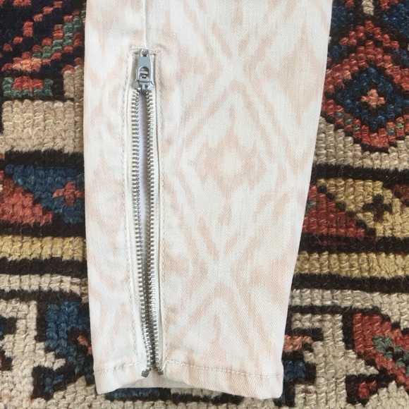 Patterned jeans - Picture 2 of 2