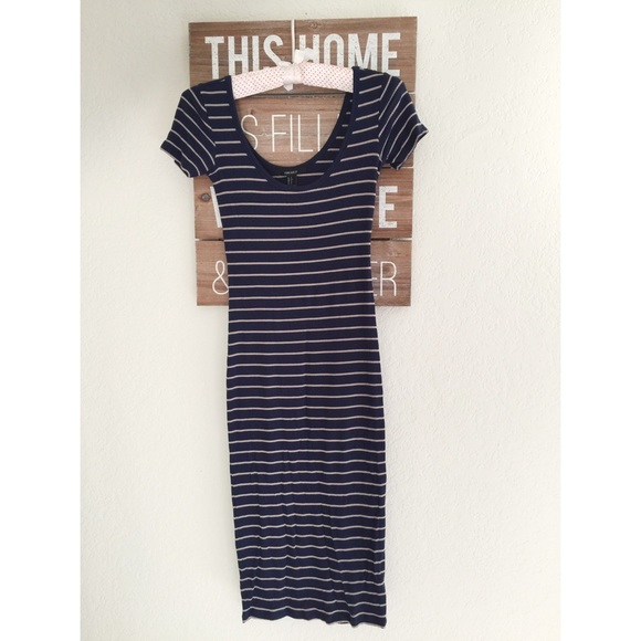 Dresses & Skirts - Striped bodycon midi dress. Ribbed knit