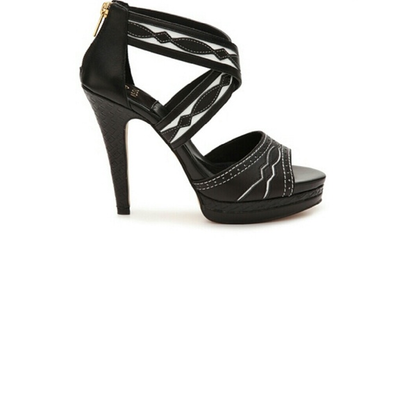 Isola black heels