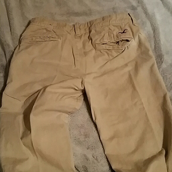 Hollister khakis - Picture 2 of 2