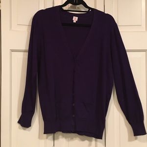 Beautiful purple v-neck cardigan.