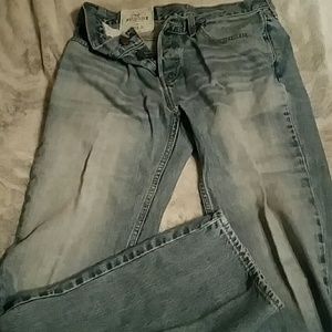 Hollister jeans