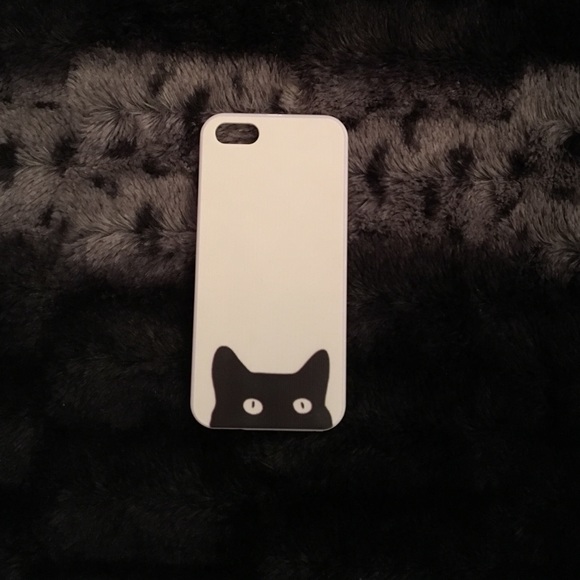 Black and white cat iPhone 5s case.