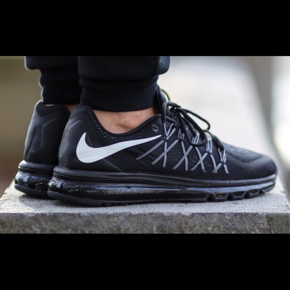 Black Nike Airmax