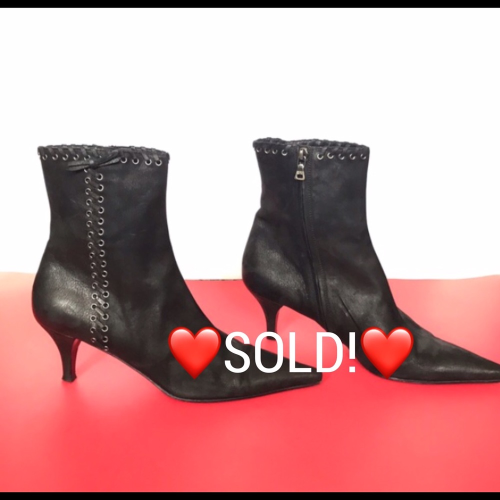 PRADA LACED GROMMET ANKLE BOOTS size 39/ 8.5-9