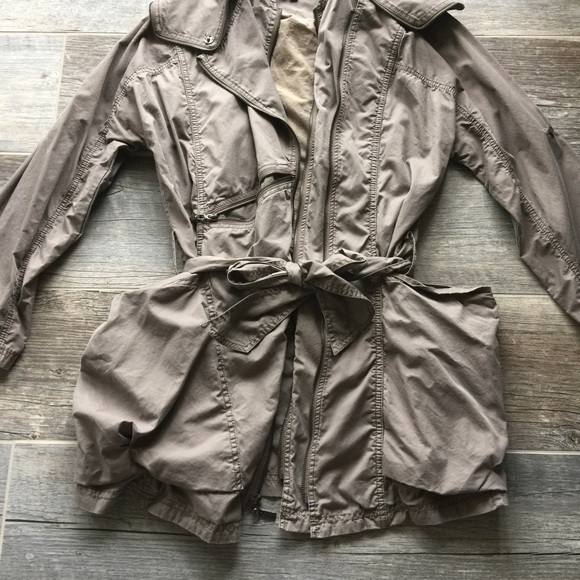 Threads Utility Jacket Size Xs - image 3