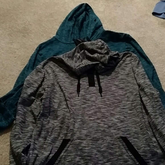 Two Tony hawk hooded tees. One teal, one grey