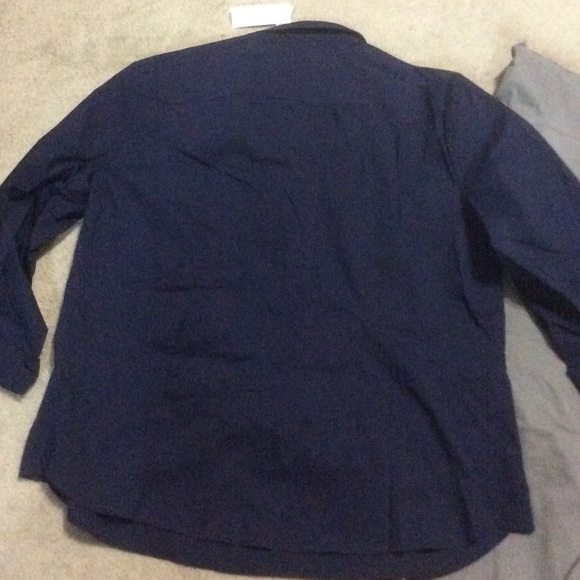 ✖️SOLD✖️New York & Company Shirts 2 for 1 - Picture 4 of 4