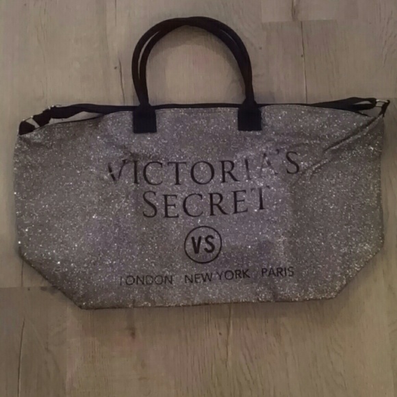 VS Tote.  Brand new in package.