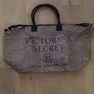 VS Tote.  Brand new in package.
