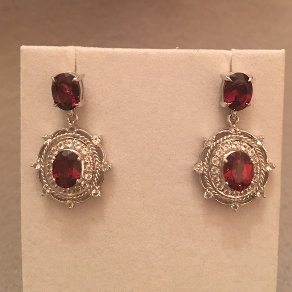 Drop Earrings - Picture 1 of 4