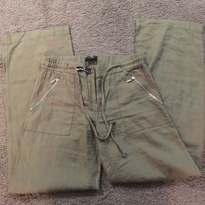Guess by Marciano Olive colored linen pants!