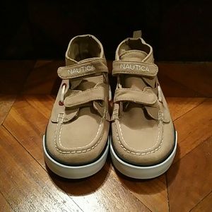 Nautica kids canvas boat shoe