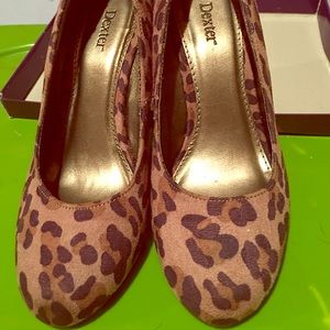 Dexter leopard print heels