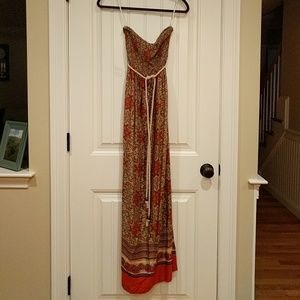 Forever 21 Paisley Maxi Dress