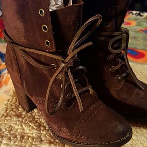 Steve Madden leather lace up boots