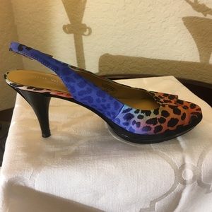 Nine West brand-new size 6 1/2 colorful slingbacks