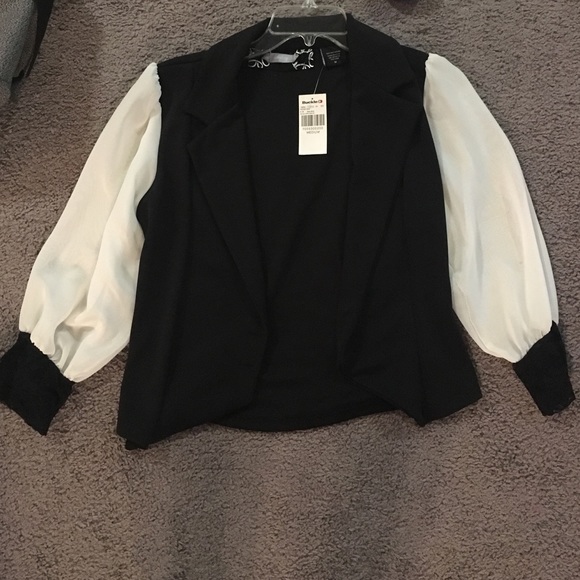 Daytrip Blazer size Medium!