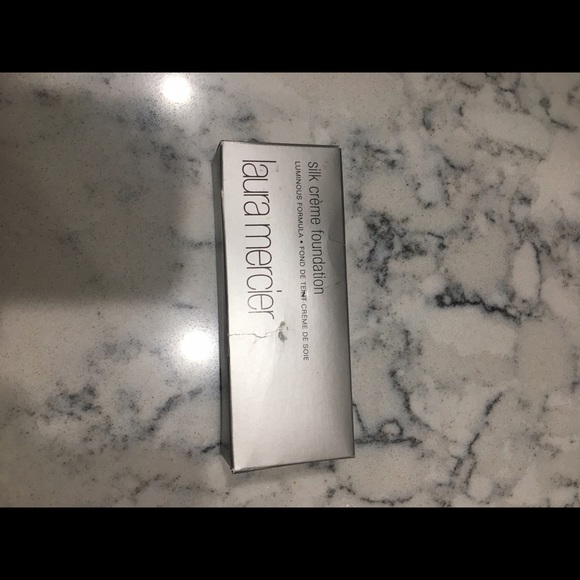 Laura Mercier Silk Creme Foundation Bamboo Beige