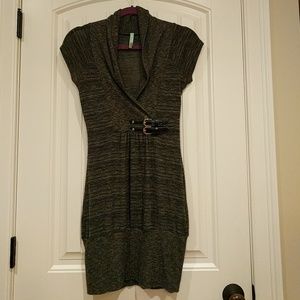 Green Short Sleeve Sweater Dress