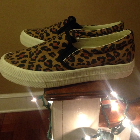 Leopard print shoes