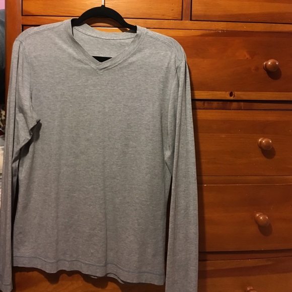 Grey Men's Lululemon long sleeve