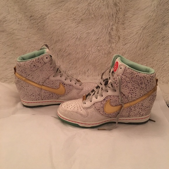 Nike Wedge sneakers limited edition