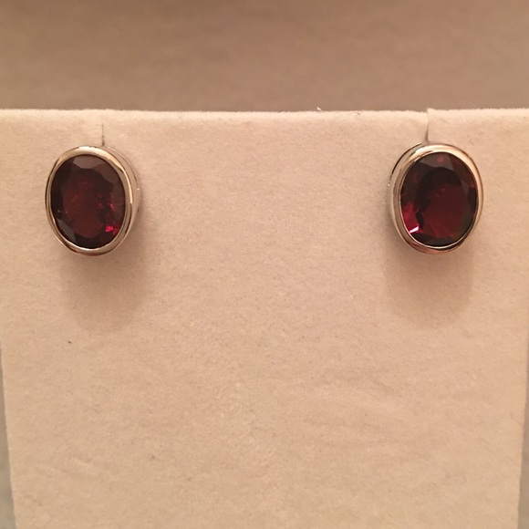 Stud Earrings - Picture 1 of 4